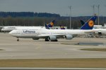 Lufthansa B747-8, MUC 07.04.2022.jpg