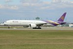 Thai Airways, B777-300, MUC 19.04.2022.jpg