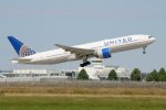 United Airlines B777-200.jpg