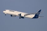 Lufthansa, B787-9, MUC 17.12.2022.jpg