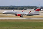 Jet Magic, B757-200, MUC 22.07.2023.jpg