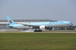 Korean Air, B777-300, MUC 31.07.2024.jpg