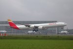 Iberia, A340-600, MUC 02.09.2017.jpg