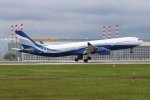 Hifly,A340-300, MUC 12.05.2023.jpg