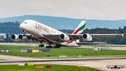A380-861 A6-EOZ (3).jpg