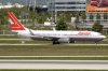 OE-LNP Lauda Air Boeing 737-8Z9.jpg