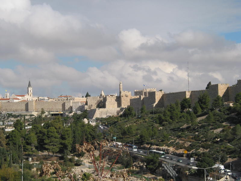 6172160yim.jpg