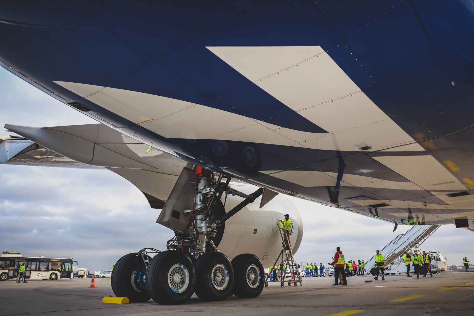 www.aero.de