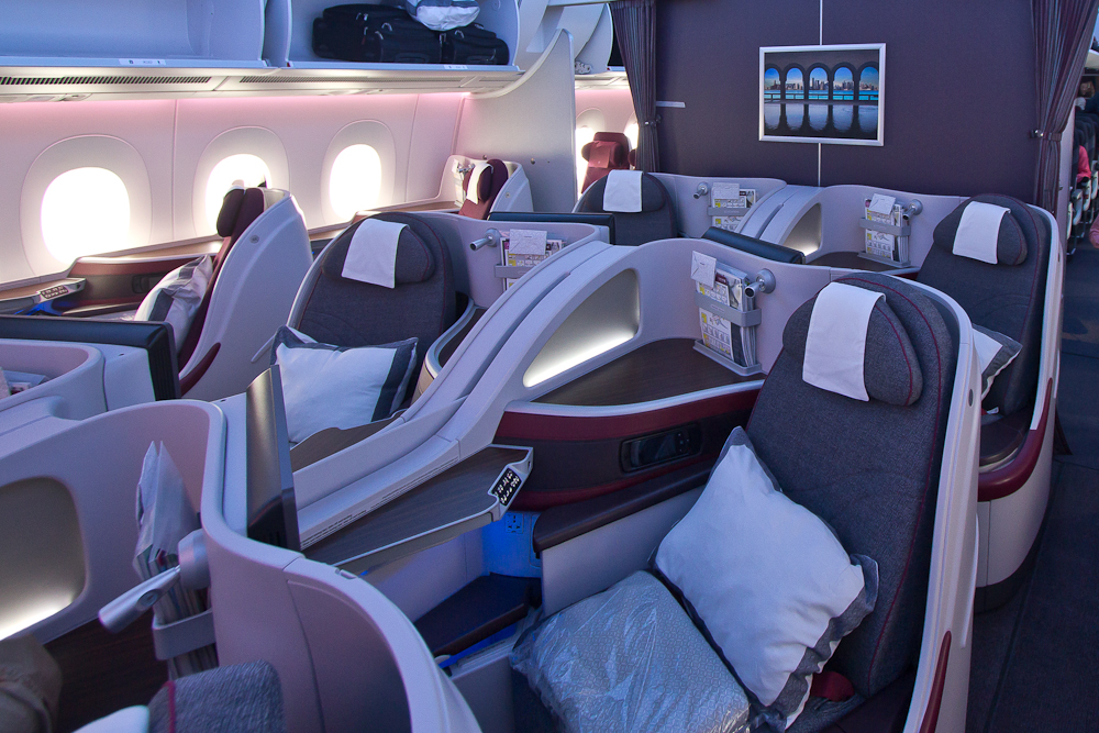 Business_Class_Qatar_Airways_Doha_13.jpg