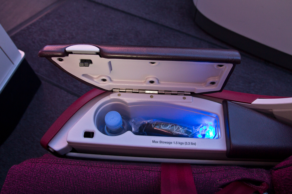 Business_Class_Qatar_Airways_Doha_20.jpg