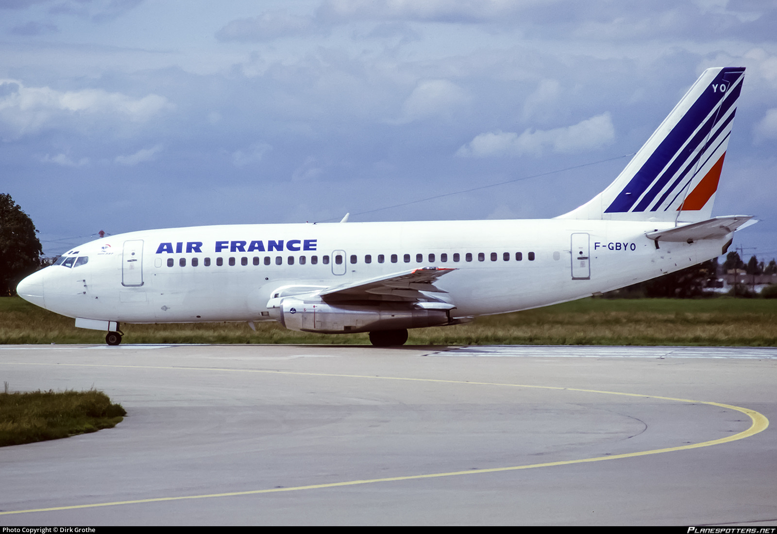 www.planespotters.net